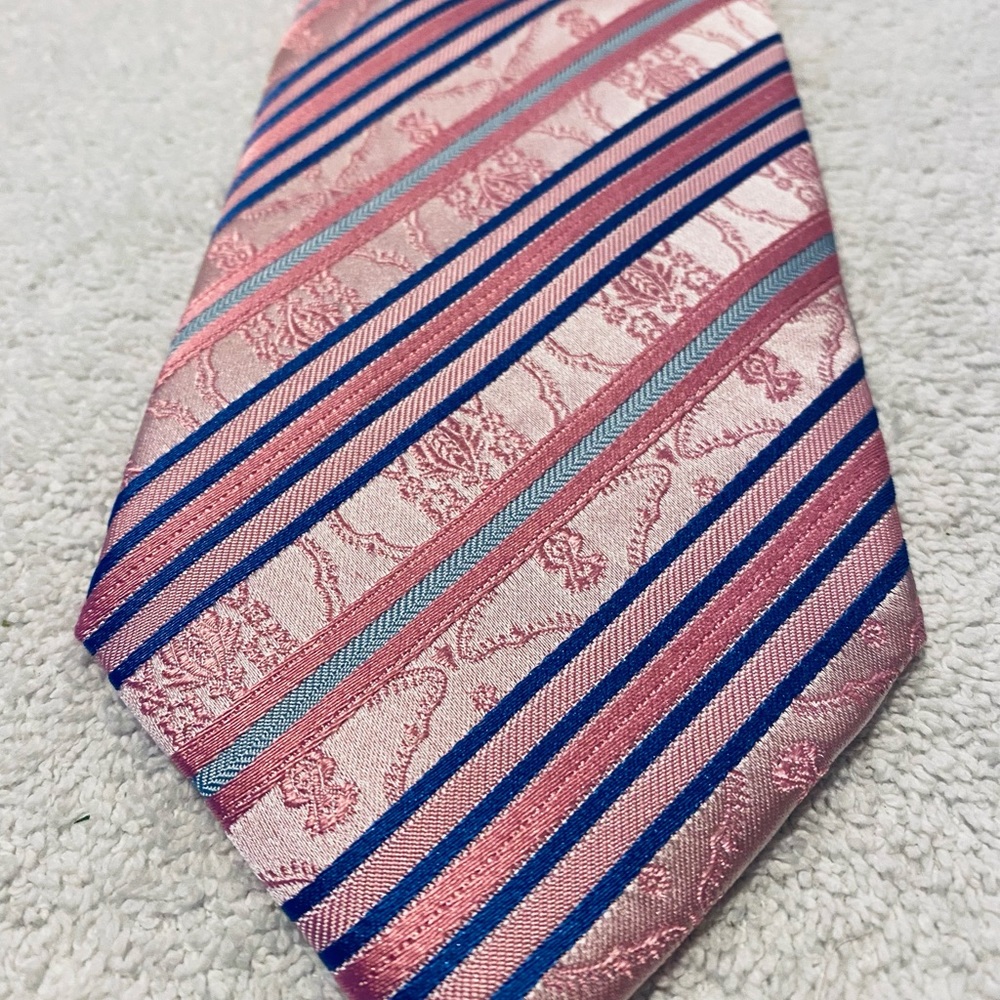 Brand New Stylish Tie By Y&G - Picture 2 of 4